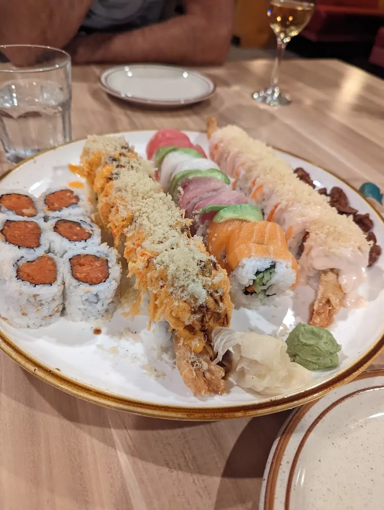 Rainbow Roll Spicy Tuna Roll